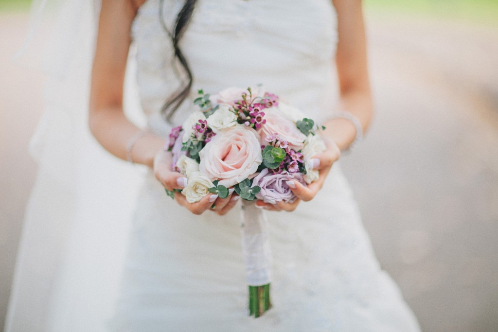 nicholas-lau-nicholau-weddings-london-film-photography-beautiful-pretty-blog-first-wedding-love-cute-white-dress-chinese-asian-flowers-bouquet