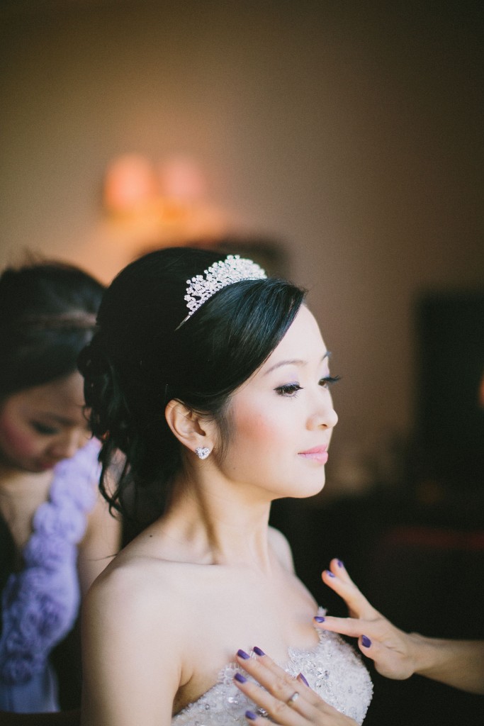 nicholas-lau-nicholau-london-film-photography-chinese-asian-wedding-dressing-room-cleavage-bust-dress-a