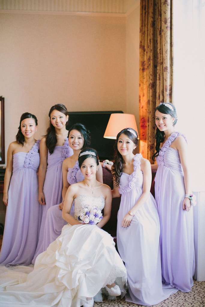 nicholas-lau-nicholau-london-film-photography-chinese-asian-wedding-mother-of-the-bride-bridal-party-purple-dresses-b