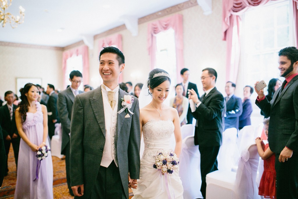 nicholas-lau-nicholau-london-film-photography-chinese-asian-wedding-groom-happy-proud-family-gathered-here-today
