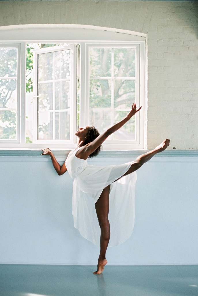 nicholas-lau-photo-photography-uk-black-african-american-ballerina-london-royal-ballet-flats-dancer-dancing-light-sun-sudio-contax-645-fuji-400h-eos3-160ns-film-fine-art-back-leg-kick