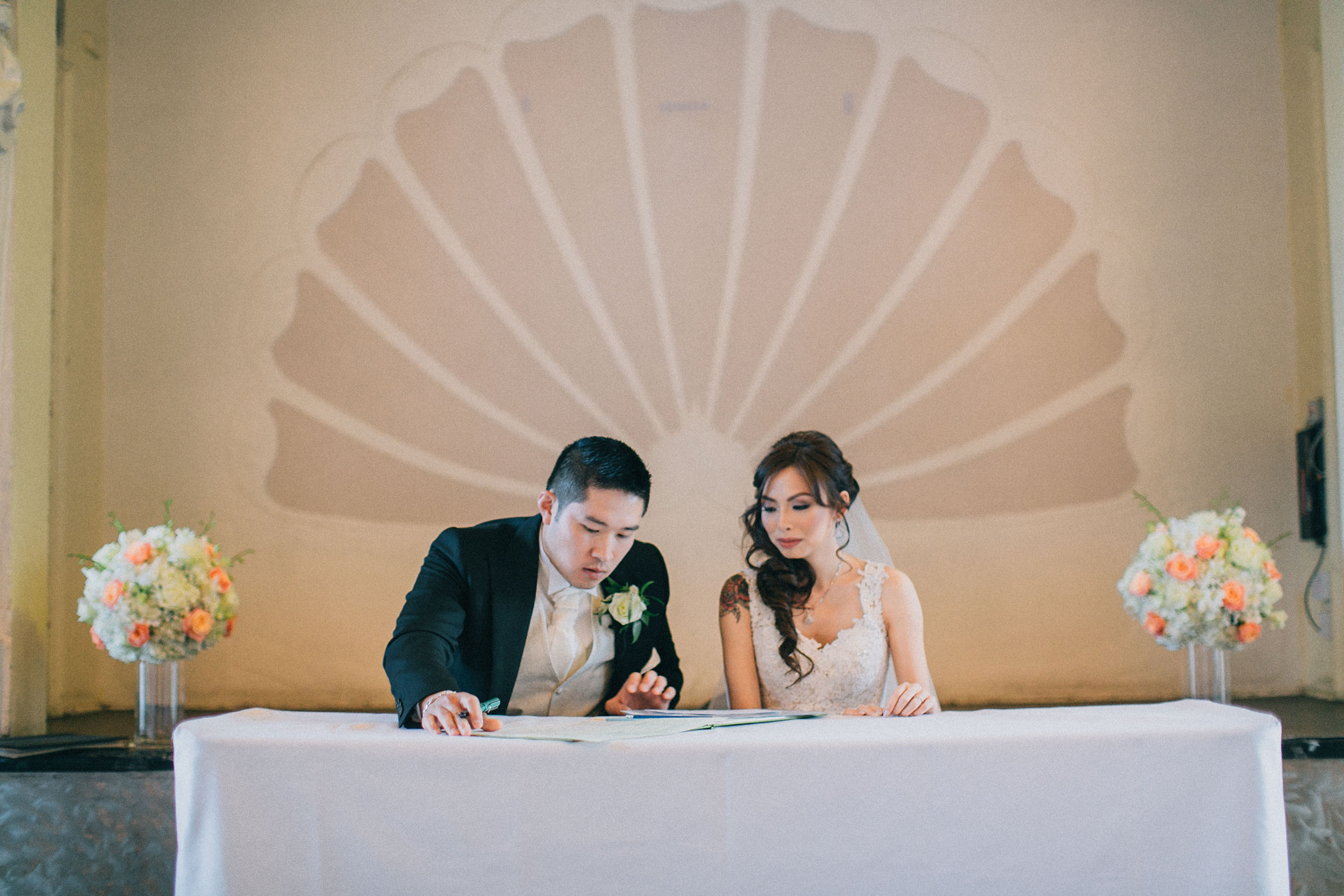 nicholas-lau-photo-photography-fine-art-film-wedding-london-asian-chinese-uk-mulitcultural-ceremony-reception-signing-registry-the-star-and-garter-venue
