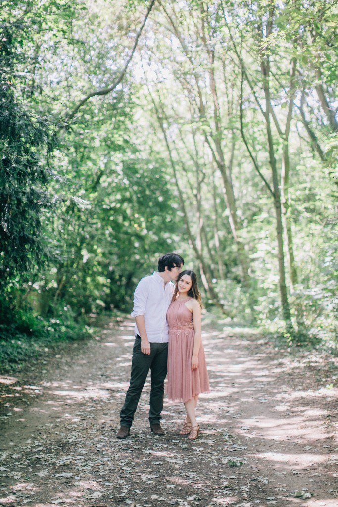 Nicholas-lau-photo-photography-fine-art-wedding-engagement-london-uk-photographer-wanstead-park-summer-love-cute-couple-la-land-garden-wood-walk